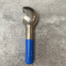 Load image into Gallery viewer, Vintage 1950s Retro Ice cream Scoop by Supascoop