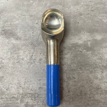 Load image into Gallery viewer, Vintage 1950s Retro Ice cream Scoop by Supascoop