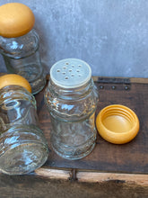 Load image into Gallery viewer, Vintage Table Top Spice Jar Rack/Organiser