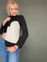 Load image into Gallery viewer, Vintage 90s Fitted Heart Print Jacket Blazer By Moschino