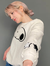 Load image into Gallery viewer, Vintage 90s Japanese Snoopy Jumper Top