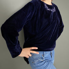 Load image into Gallery viewer, Vintage 80s Dark Midnight Blue Velvet Long Sleeve Embroidered Top