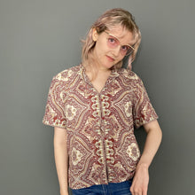 Load image into Gallery viewer, Vintage 80s Short Sleeve Ethnic Print Boho Shirt Blouse Top by Liz Claiborne