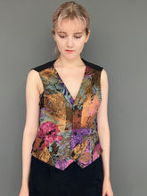 Load image into Gallery viewer, Vintage 80s Abstract Multicoloured Waistcoat Top