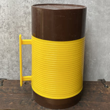 Load image into Gallery viewer, Vintage Retro Super Food Aladdin Flask 16floz Yellow & Brown Made in England by Thermos