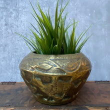 Load image into Gallery viewer, Vintage Handmade Antique Brass Plant Pot Planter