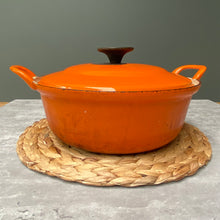 Load image into Gallery viewer, Vintage Retro Seagrass Woven Large Place Table Mat Boho Tiki Home Decor