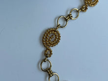 Load image into Gallery viewer, Vintage Gold 1980s chain necklace