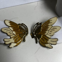 Load image into Gallery viewer, Vintage genuine white 1980’s elasticated belt