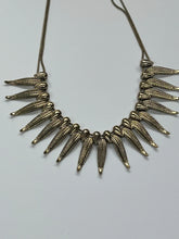 Load image into Gallery viewer, Vintage Gold Feather Leaf Chain Necklace