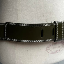 Load image into Gallery viewer, Vintage early 90s khaki leather belt