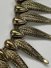 Load image into Gallery viewer, Vintage Gold Feather Leaf Chain Necklace