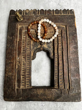 Load image into Gallery viewer, Pair of crystal stacking bracelets - Rose quartz & Smoky quartz