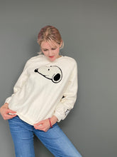 Load image into Gallery viewer, Vintage 90s Japanese Snoopy Jumper Top
