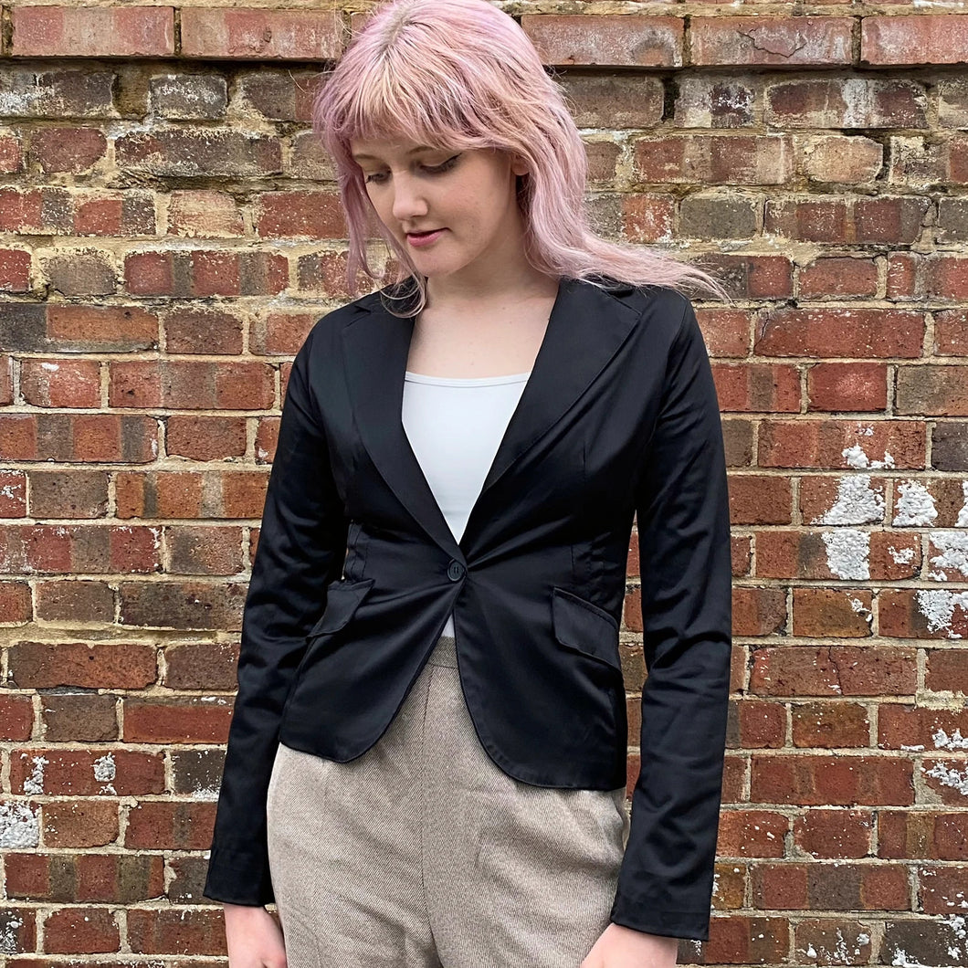 Vintage Italian 1990s fitted black satin blazer jacket